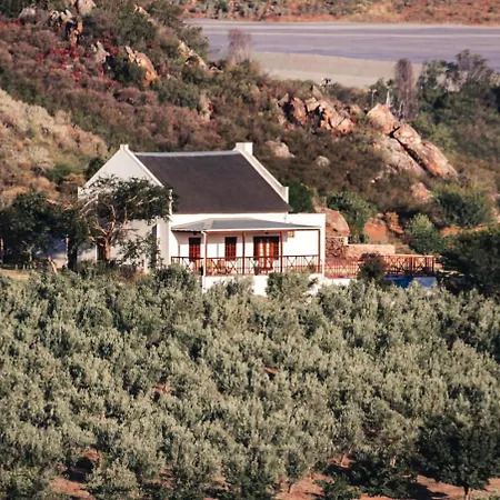 Orange Grove Villa Robertson Exterior photo